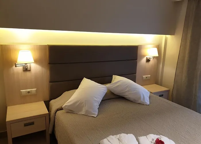 Angelika House 1 *