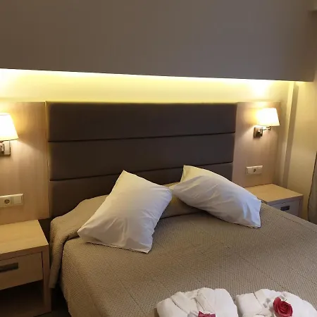 Angelika House 1 *